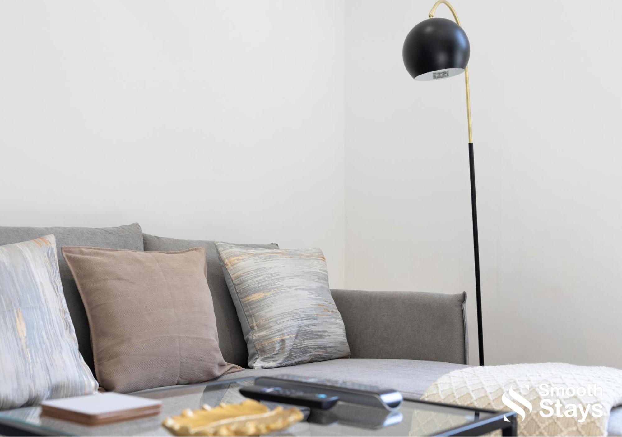 One Bedroom Apartment At Smooth Stays Short Lets & Serviced Accommodation Preston With Parking Near Train Station エクステリア 写真