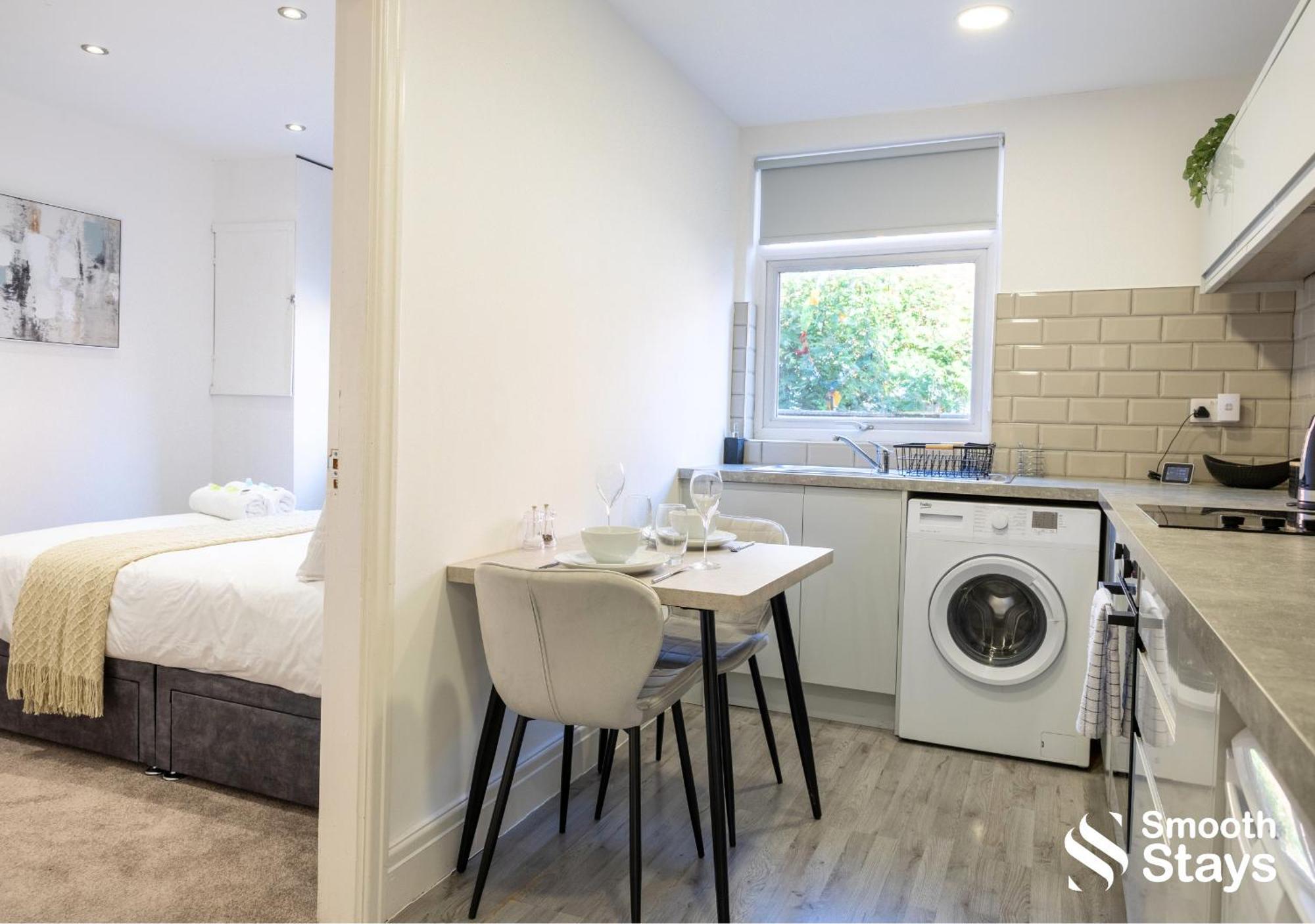 One Bedroom Apartment At Smooth Stays Short Lets & Serviced Accommodation Preston With Parking Near Train Station エクステリア 写真