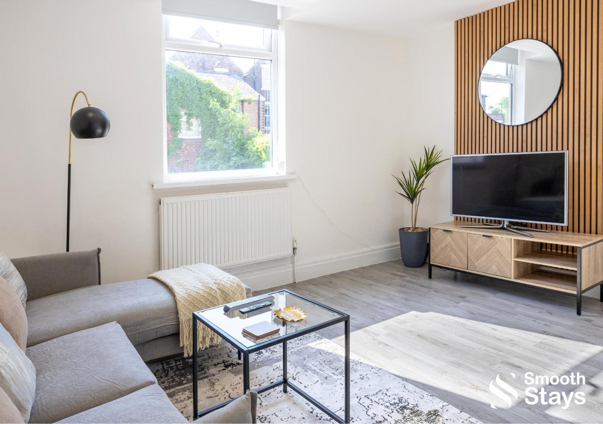 One Bedroom Apartment At Smooth Stays Short Lets & Serviced Accommodation Preston With Parking Near Train Station エクステリア 写真